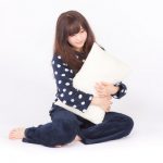 風水で枕の方角東西南に意味はある？恋愛運アップの枕の方角もご紹介！