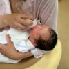 授乳時にミルクを足す必要性と量は？夜だけはミルクがいいかも